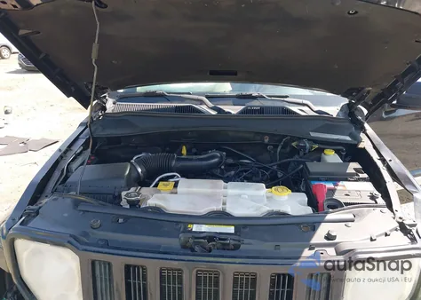 2012 Jeep Liberty Sport из США, поврежденный, VIN 1C4PJMAK7CW176208